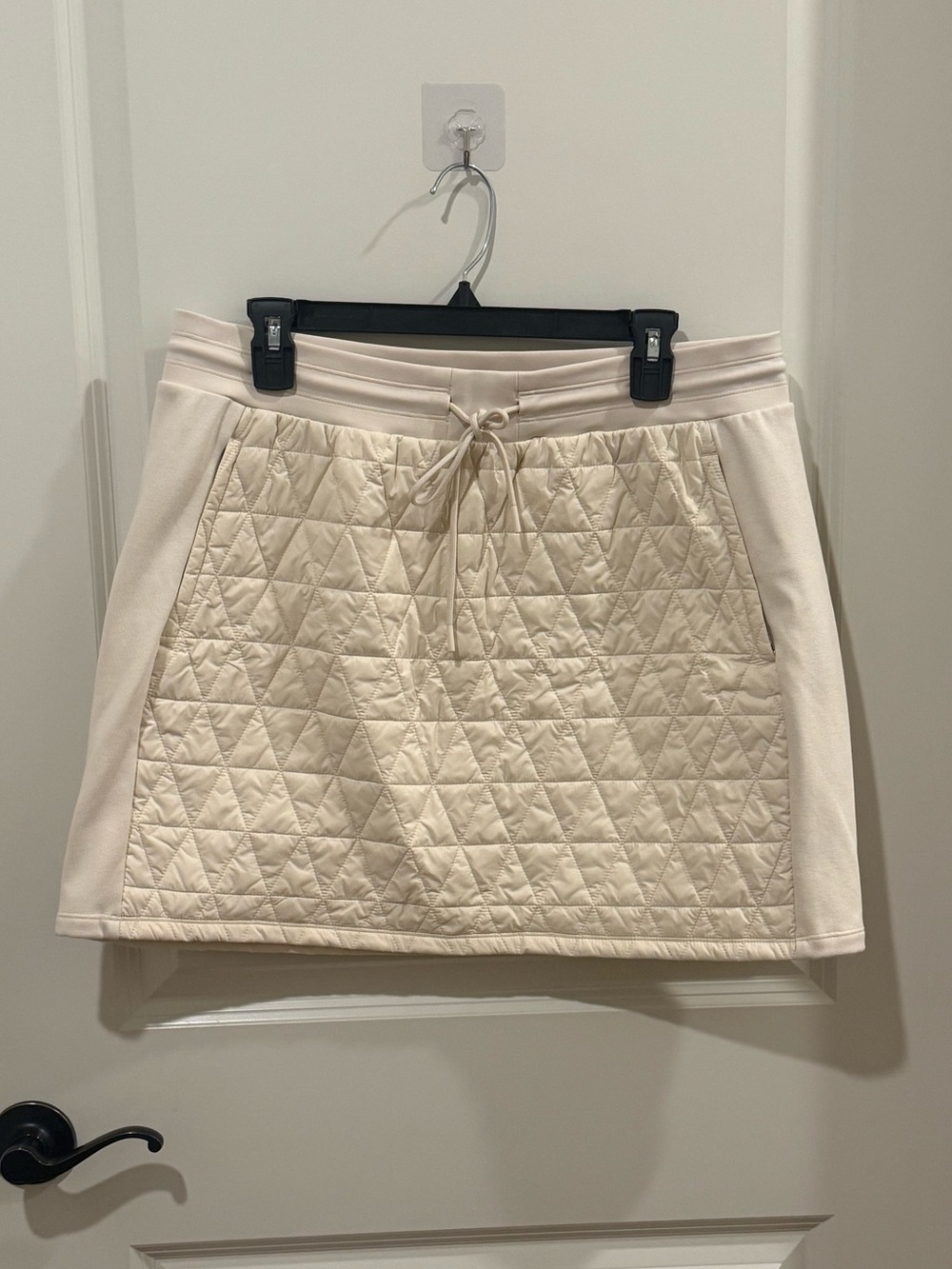 Athleta Solstice Skirt Quilted Chantilly Cream Size 14 - Picture 5 of 10